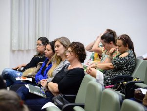 Professoras da rede de ensino público e privado participam do encerramento do Curso de Extensão Práticas de Alfabetização e Letramento da UFLA 